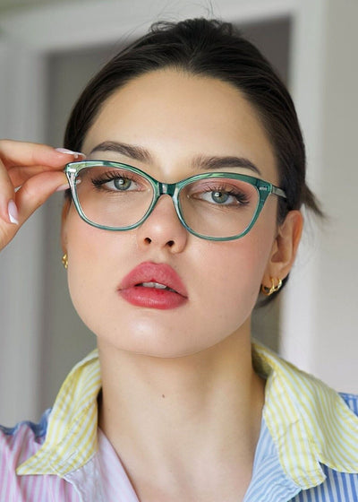 2 Pairs Women Optical Frame Translucent Fashion Reading Glasses Reader ZT105